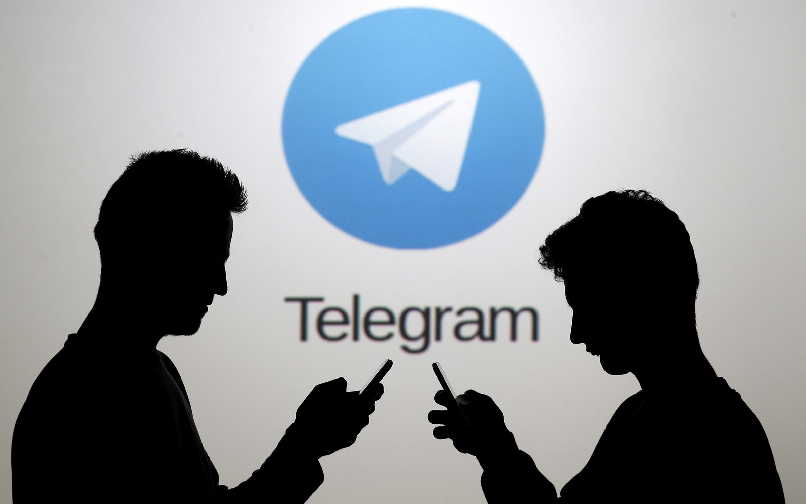  Apple, 253 :  Telegram   iPhone  