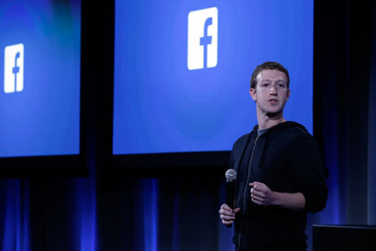 До конца года социальная сеть Facebook будет  продавать рекламные видеоролики. Сообщение об этом поступило от информационного ресурса Bloomberg
